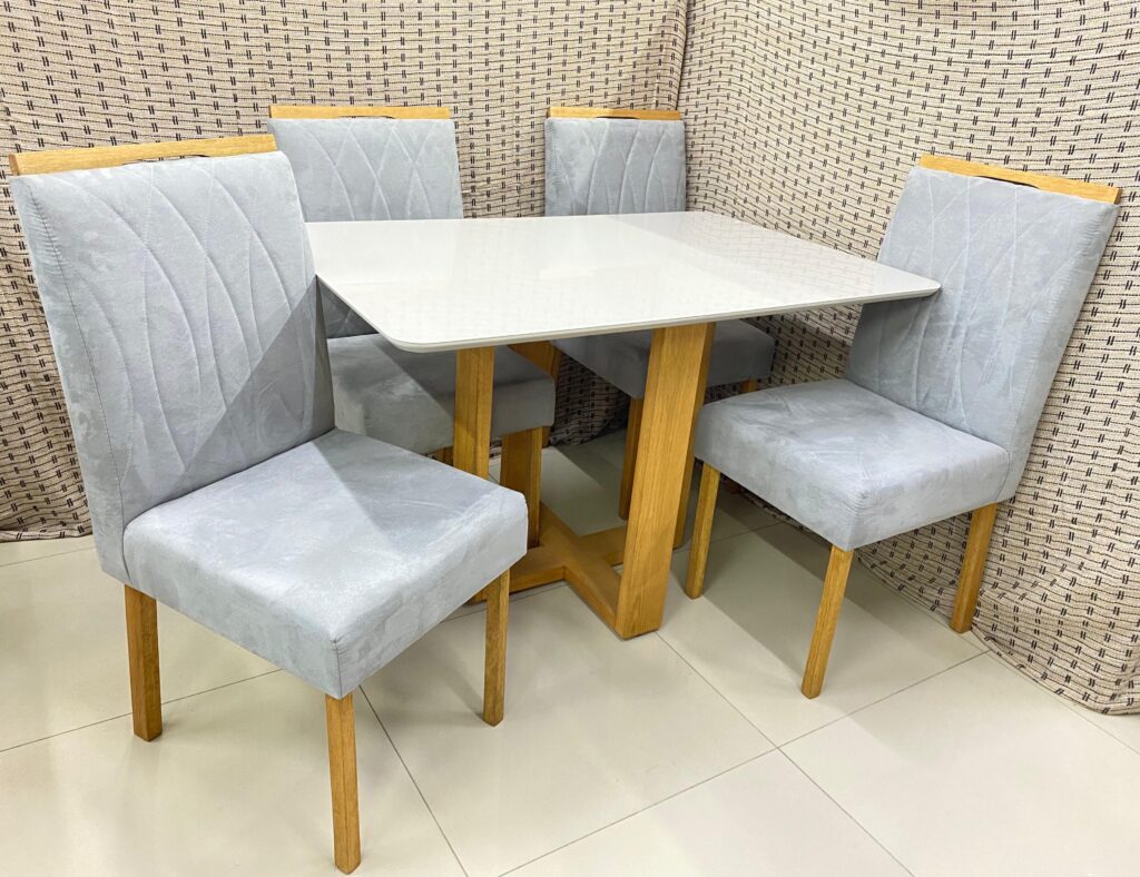 Mesa Pietro.Evelin 100×100 Tampo Malaga MDF.Vdr e Base Evelin Imbuia Mel.Off White Carvalho Decor
