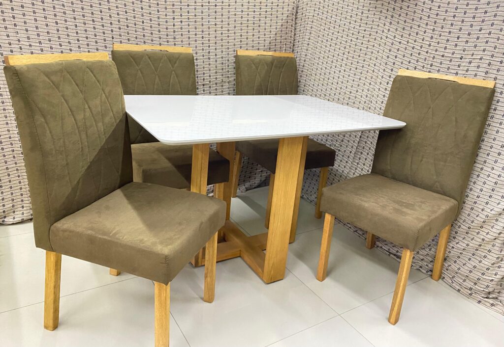 Mesa Pietro.Evelin 100×80 Tampo Malaga MDF.Vdr e Base Evelin Imbuia Mel.Off White Carvalho Decor