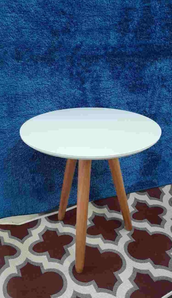 Mesa Lateral Valenca Media 50cm Tampo 50x50cm Vidro Off White RJ Decor